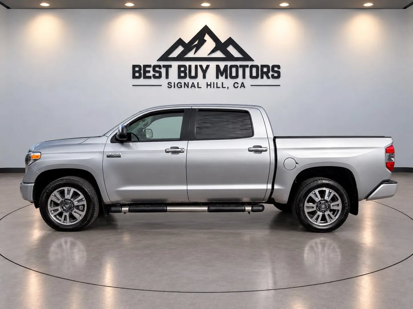 Used 2018 Toyota Tundra Platinum AWD/4WD image 5