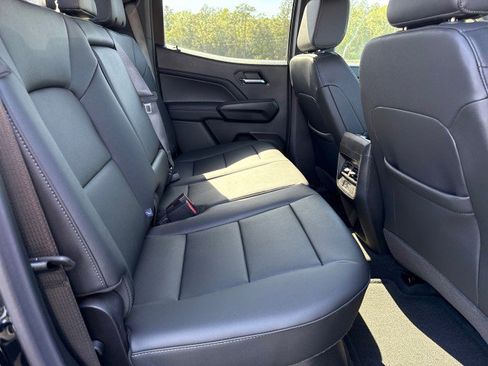 New 2026 GMC Canyon Elevation w/ Convenience Package image 18