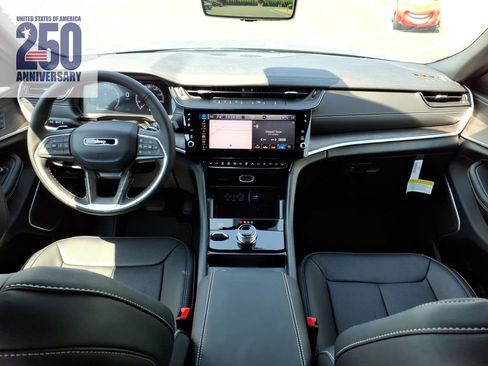 New 2026 Jeep Grand Cherokee Limited AWD/4WD image 7