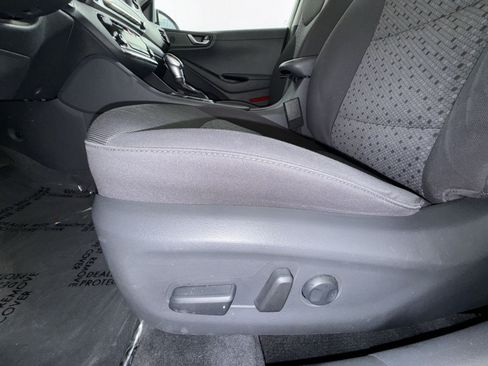 Used 2017 Hyundai Ioniq SEL w/ Tech Package 02 FWD image 14