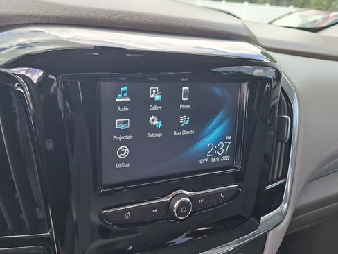 Used 2019 Chevrolet Traverse LT FWD image 14
