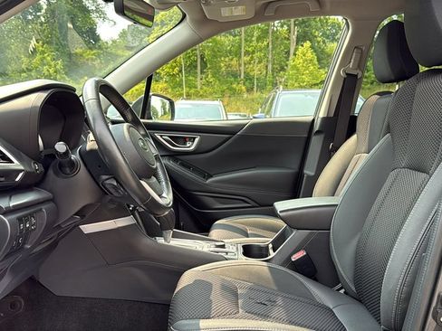 Used 2021 Subaru Forester Premium AWD/4WD image 9