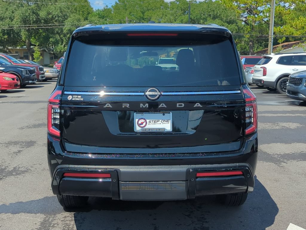 Used 2025 Nissan Armada SV AWD/4WD image 6