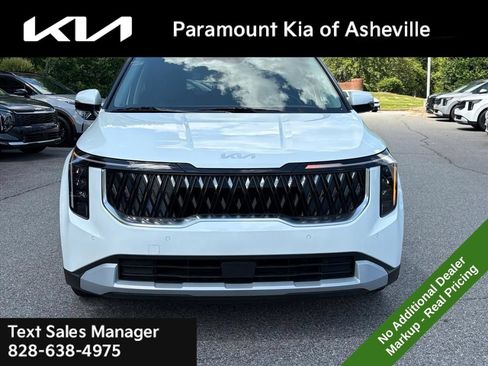 New 2026 Kia Carnival EX FWD image 2