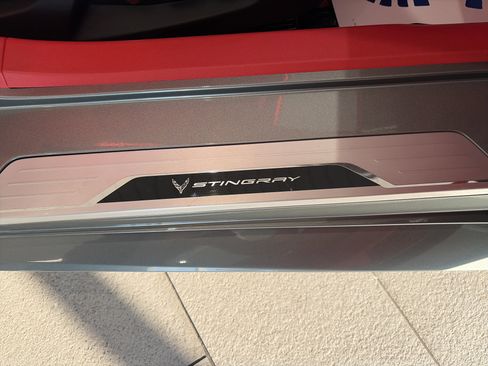 Used 2023 Chevrolet Corvette Stingray Premium Conv w/ Z51 Performance Package image 22