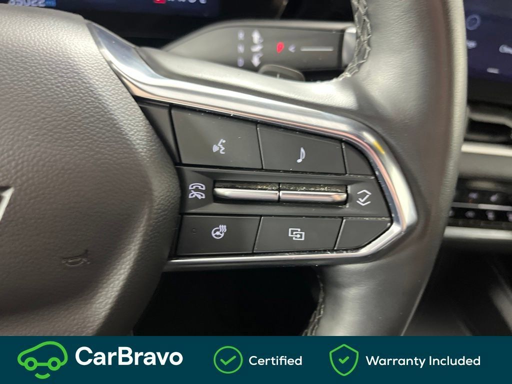 Used 2025 Chevrolet Equinox LT w/ Convenience Package II AWD/4WD image 25