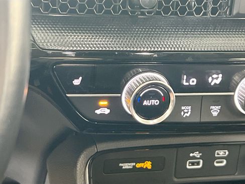 Used 2023 Honda CR-V EX-L image 19