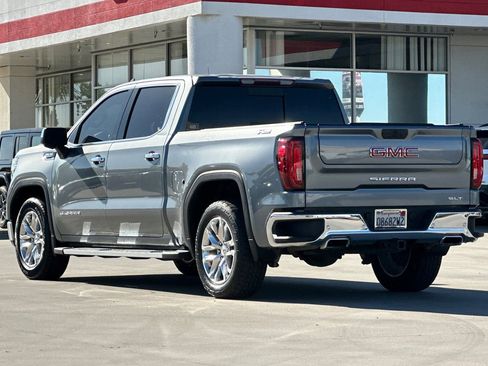 Used 2019 GMC Sierra 1500 SLT w/ SLT Premium Plus Package AWD/4WD image 4