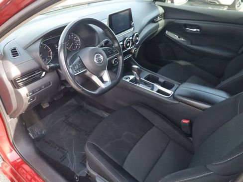Used 2020 Nissan Sentra SV FWD image 9