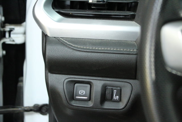 Used 2023 GMC Acadia SLE w/ Infotainment Package AWD/4WD image 15