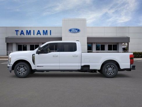 New 2026 Ford F250 Lariat image 3