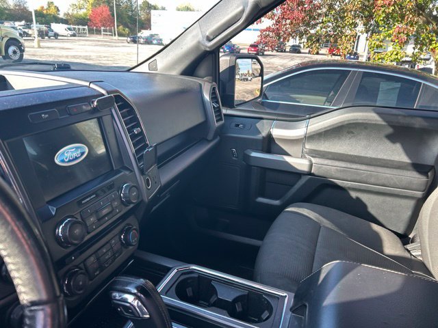 Used 2017 Ford F150 XLT w/ Equipment Group 302A Luxury AWD/4WD image 14
