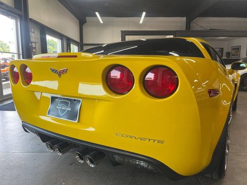 Used 2011 Chevrolet Corvette Grand Sport w/ Preferred Equipment Group RWD image 13