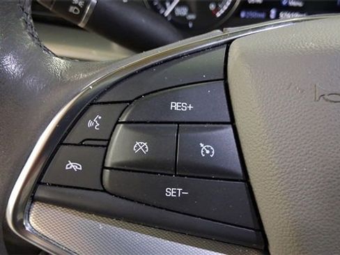 Used 2021 Cadillac XT5 Premium Luxury image 27