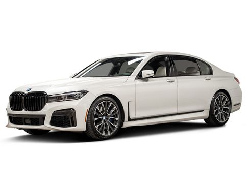 Used 2022 BMW 750i xDrive w/ M Sport Package image 14