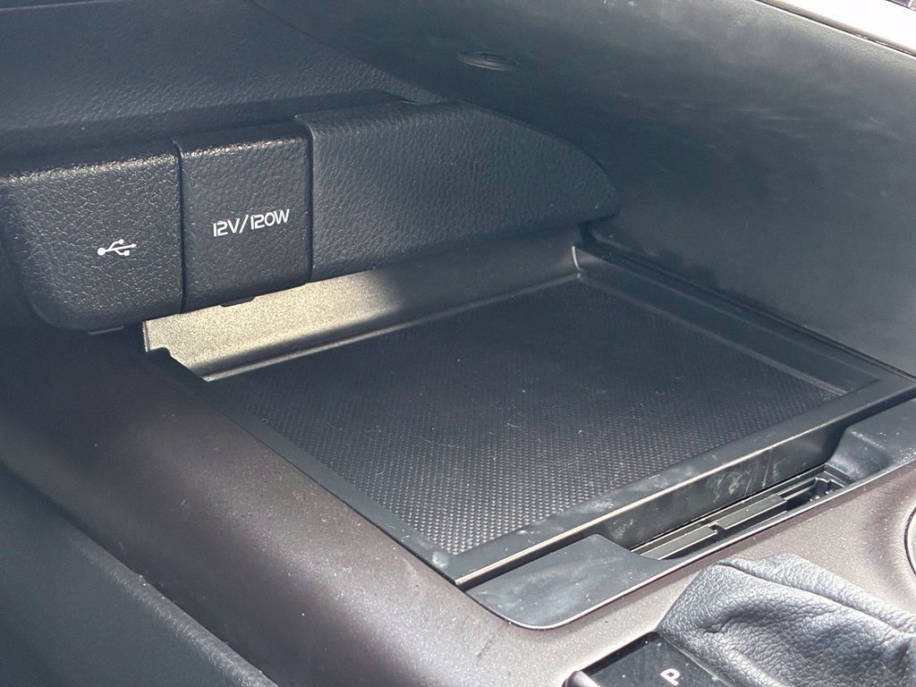Used 2024 Toyota Camry SE FWD image 19