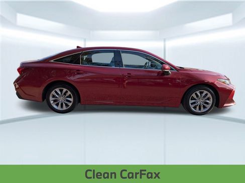 Used 2022 Toyota Avalon XLE image 8