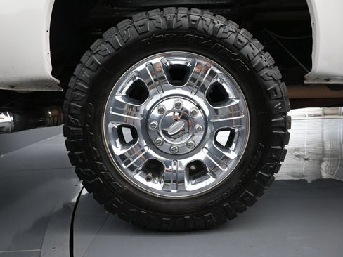 Used 2014 Ford F350 Lariat w/ Lariat Ultimate Package AWD/4WD image 18