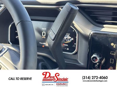 New 2026 GMC Sierra 2500 Denali w/ Technology Package AWD/4WD image 20