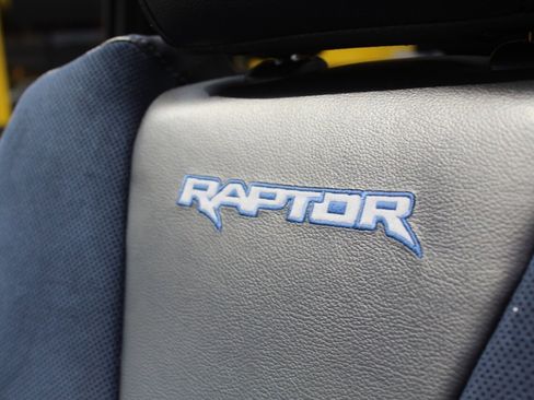 Used 2019 Ford F150 Raptor w/ Equipment Group 802A Luxury image 12