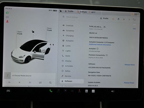Used 2019 Tesla Model 3 Mid Range image 28