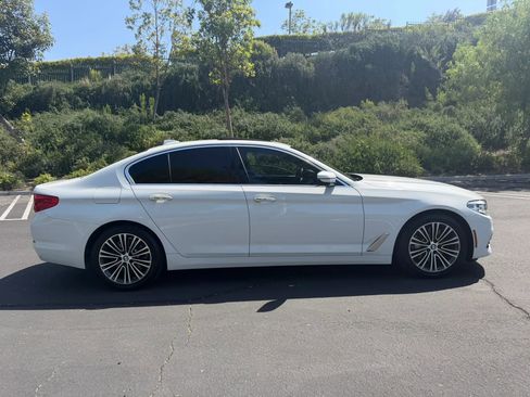 Used 2017 BMW 530i RWD image 6