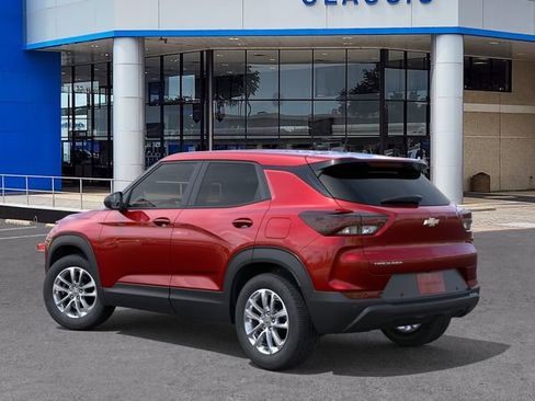 New 2026 Chevrolet TrailBlazer LS w/ LS Convenience Package FWD image 3