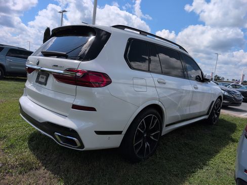Used 2020 BMW X7 xDrive40i w/ M Sport Package AWD/4WD image 2