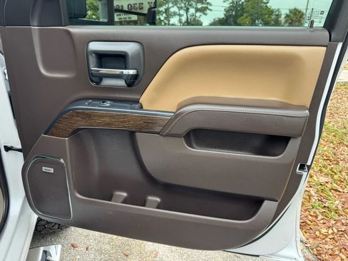 Used 2018 GMC Sierra 3500 Denali w/ Duramax Plus Package image 18