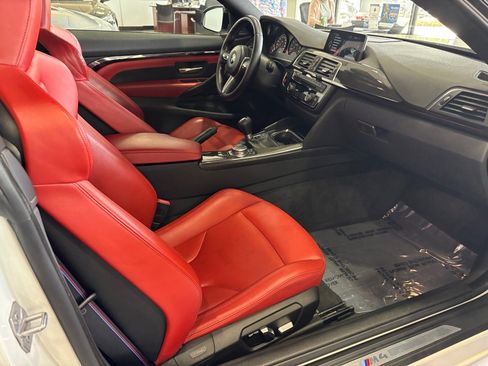 Used 2016 BMW M4 Coupe image 14