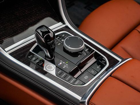 Used 2022 BMW M850i xDrive Convertible w/ Driving Assistance Package image 21