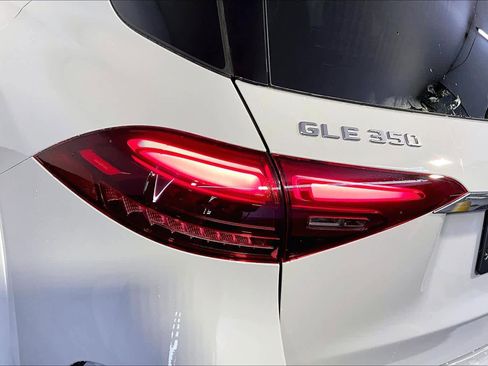 New 2026 Mercedes-Benz GLE 350 4MATIC image 5