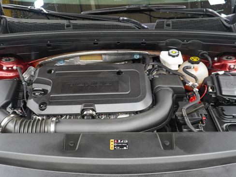 Used 2023 Buick Envision Avenir AWD/4WD image 31