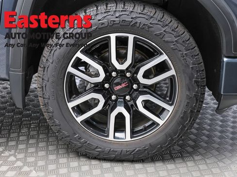 Used 2021 GMC Sierra 1500 Elevation w/ LPO, Elevation Black Package AWD/4WD image 33