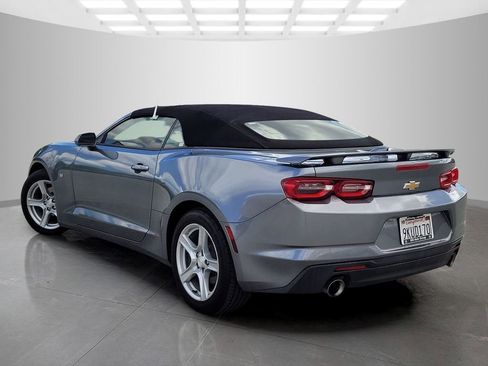 Used 2020 Chevrolet Camaro LT RWD image 6