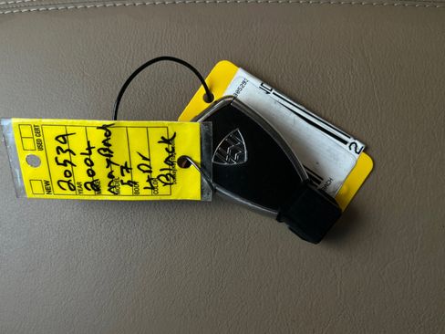 Used 2004 Maybach 57 image 61