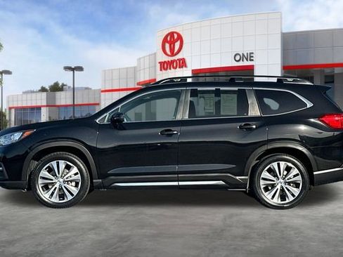 Used 2022 Subaru Ascent Limited image 8