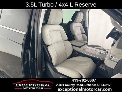 Used 2025 Lincoln Navigator L Reserve AWD/4WD image 57