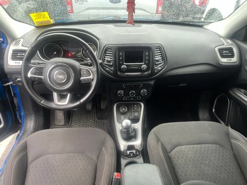 Used 2018 Jeep Compass Sport w/ Cold Weather Group AWD/4WD image 8