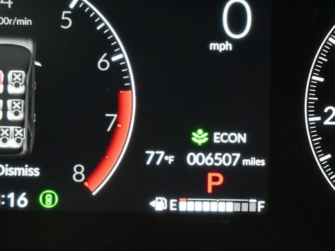 Certified 2025 Honda Pilot TrailSport image 16