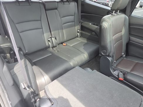 Certified 2021 Honda Pilot Black Edition image 32
