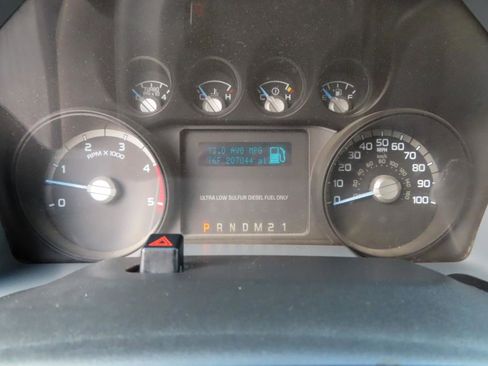 Used 2011 Ford F250 XL w/ PWR Equipment Group image 35