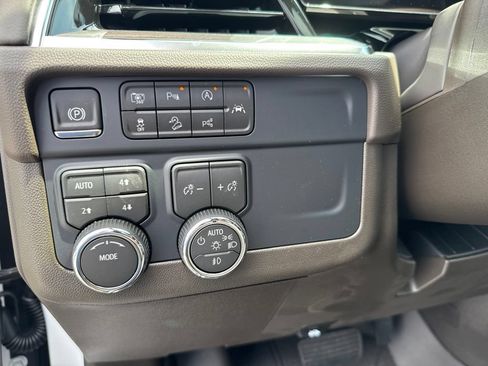 New 2026 Chevrolet Tahoe Z71 w/ Comfort Package AWD/4WD image 32