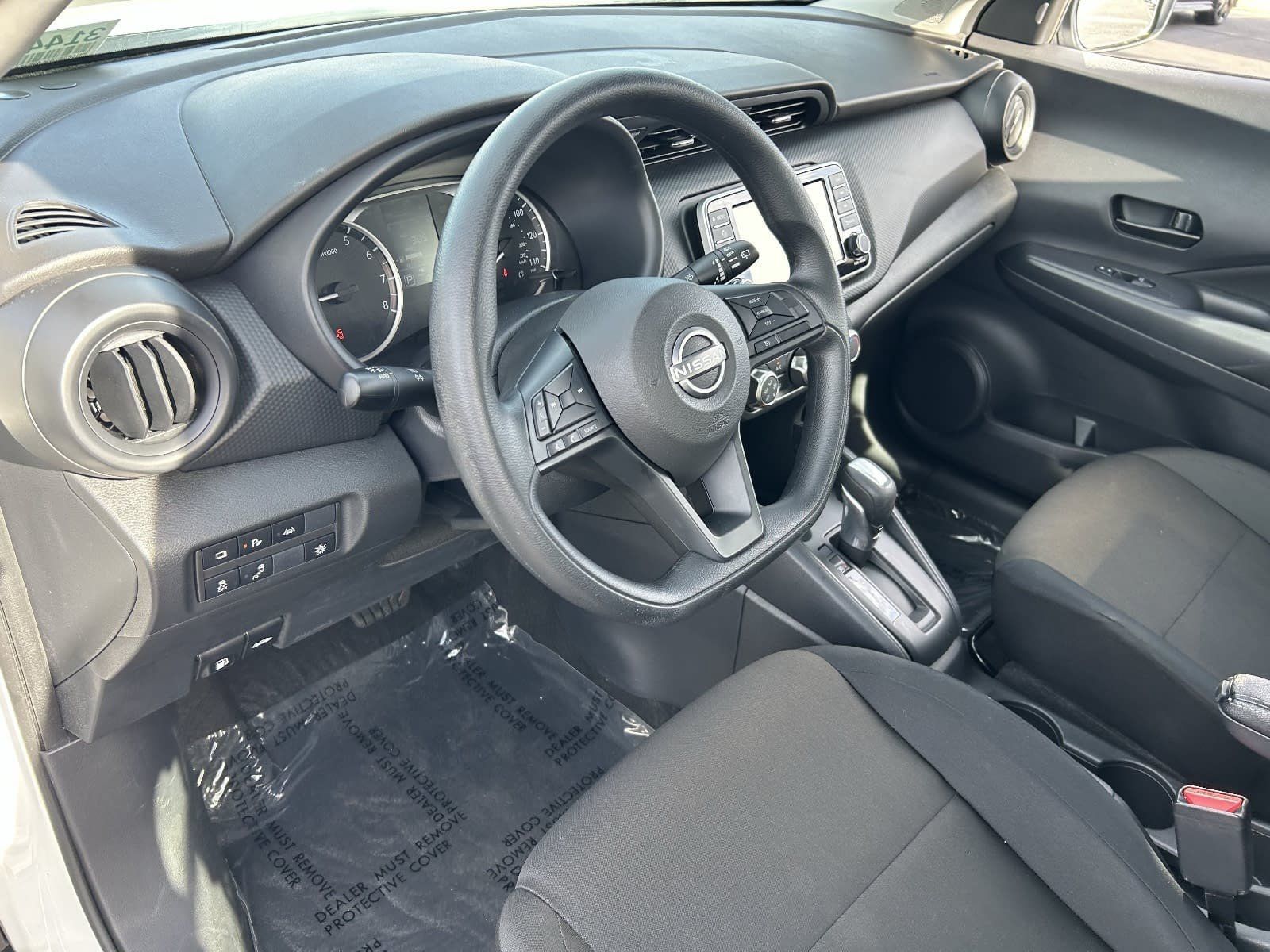 Used 2025 Nissan Kicks Play S FWD image 21