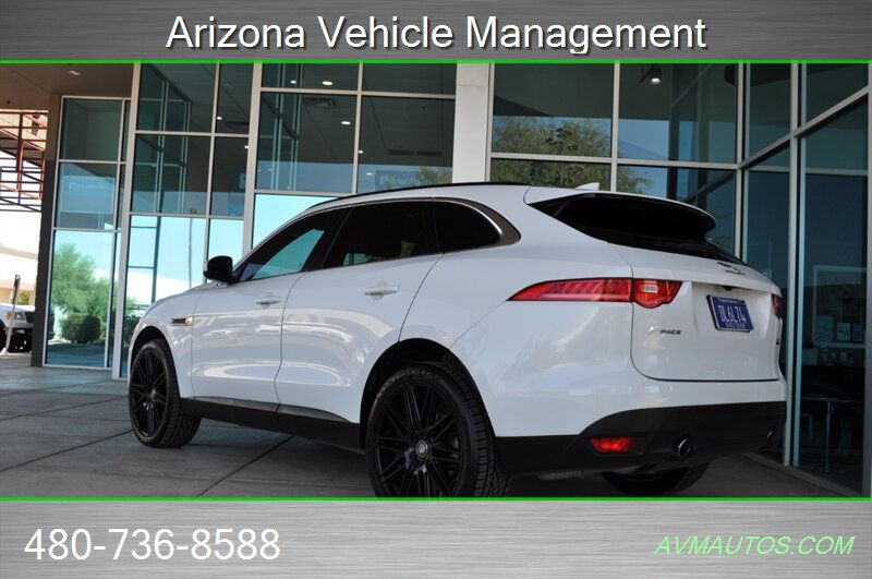 Used 2017 Jaguar F-PACE Prestige AWD/4WD image 11