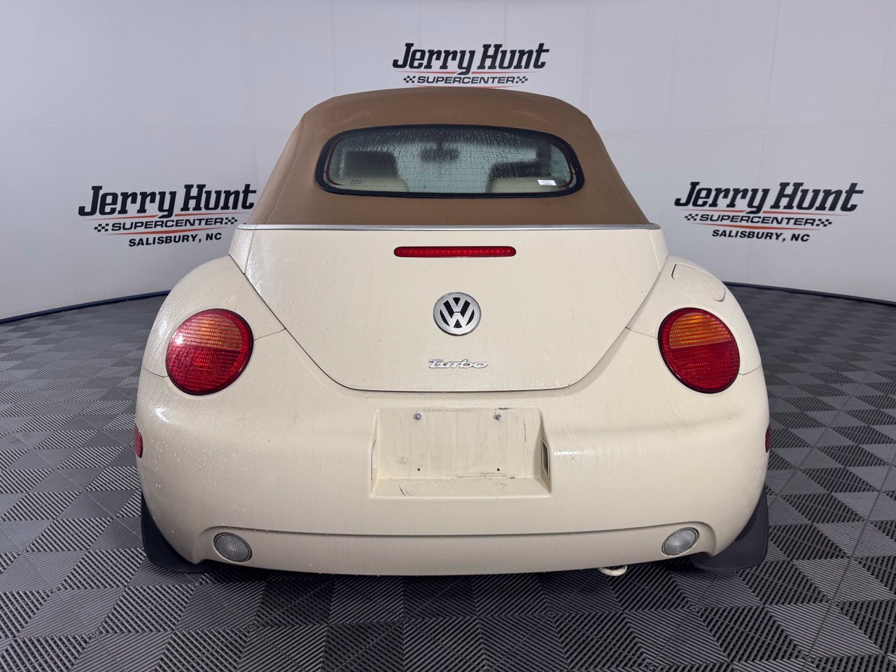 Used 2005 Volkswagen Beetle GLS FWD image 7