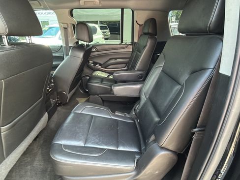 Used 2016 Chevrolet Suburban LT w/ Luxury Package AWD/4WD image 21