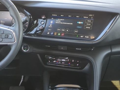 Used 2022 Buick Envision Preferred image 18