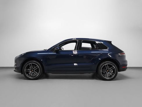 Certified 2019 Porsche Macan AWD/4WD image 2