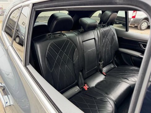 Used 2023 Mercedes-Benz EQS 580 4MATIC SUV image 17